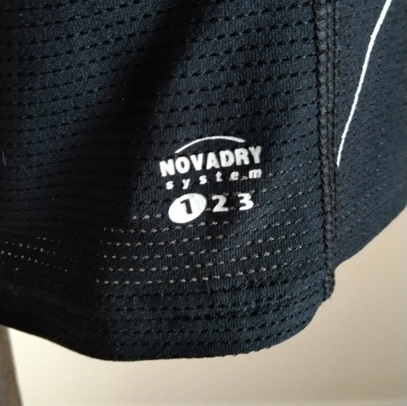 Kalenji (France) top - NWOT - Picture 4 of 15